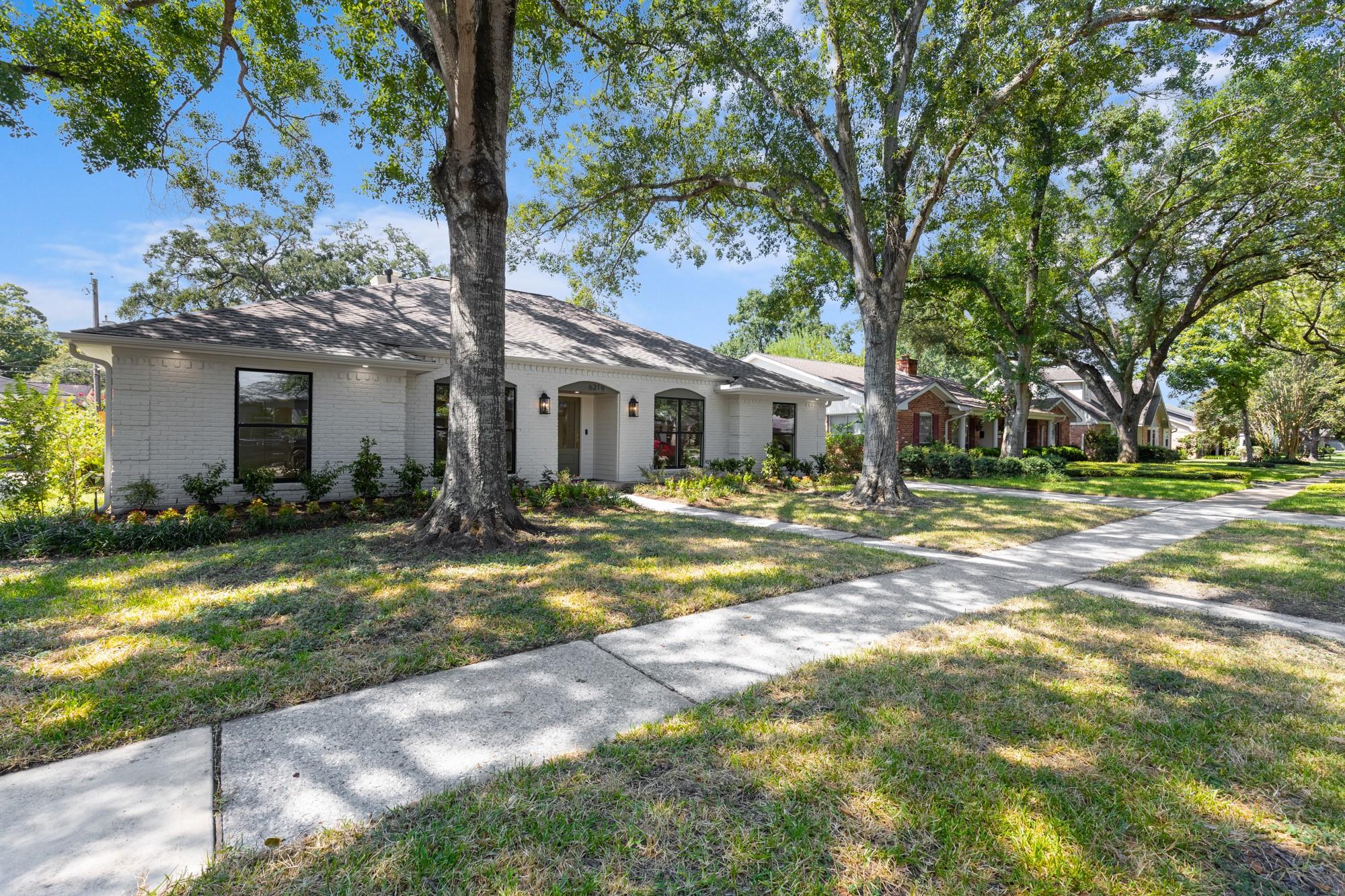 6219 Bayou Bridge Drive