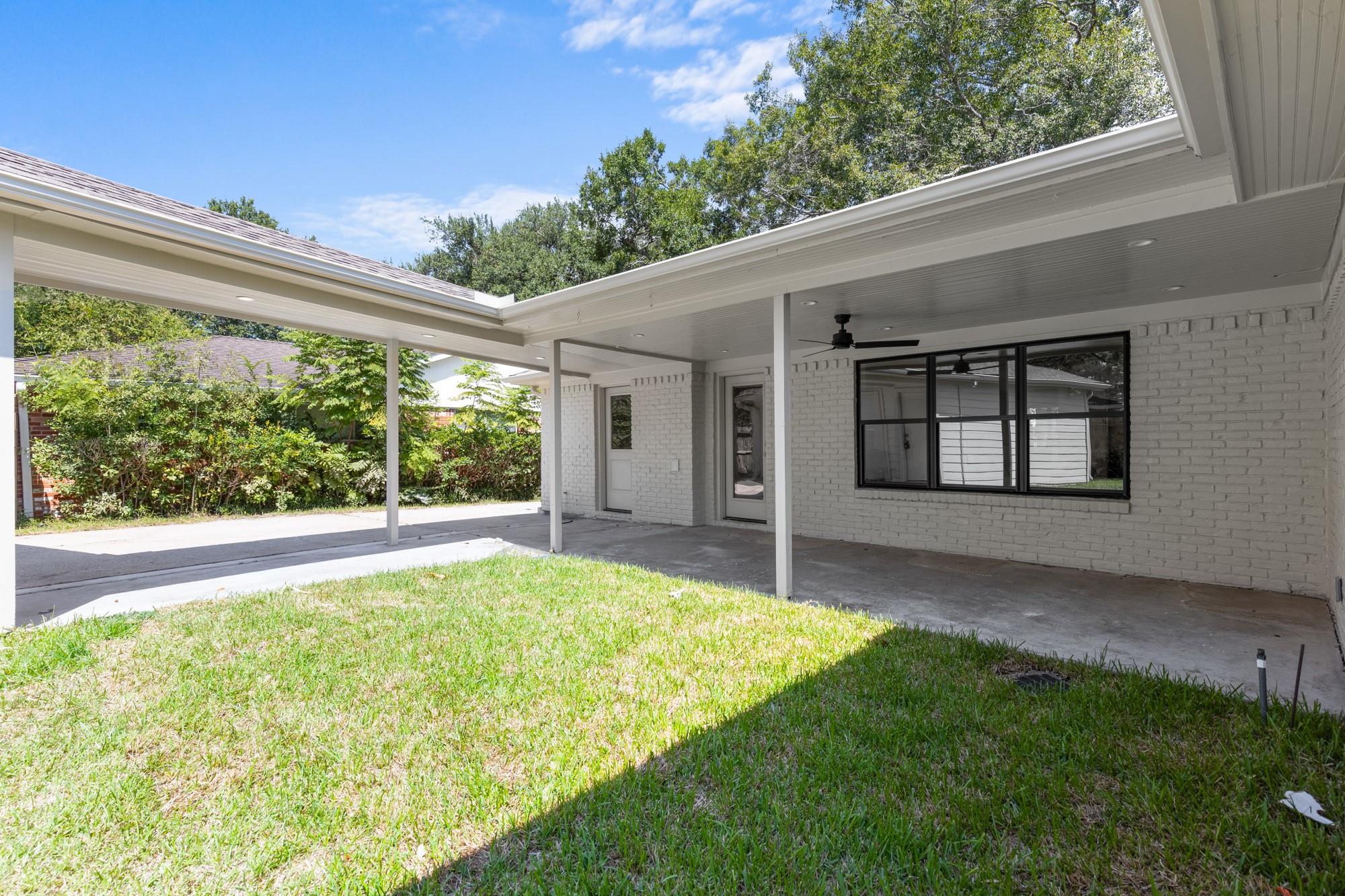 6219 Bayou Bridge Drive