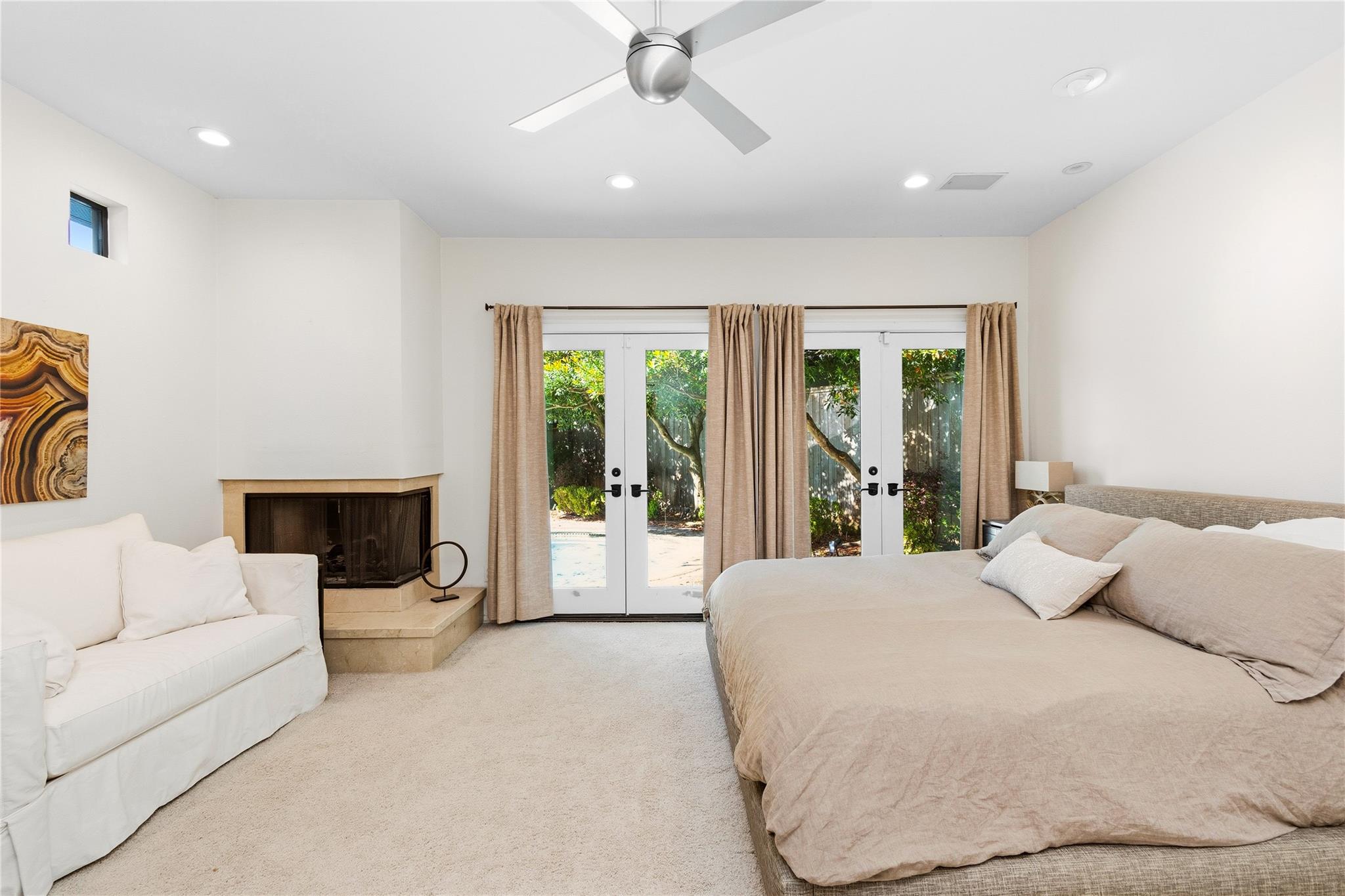4614 Shetland Lane