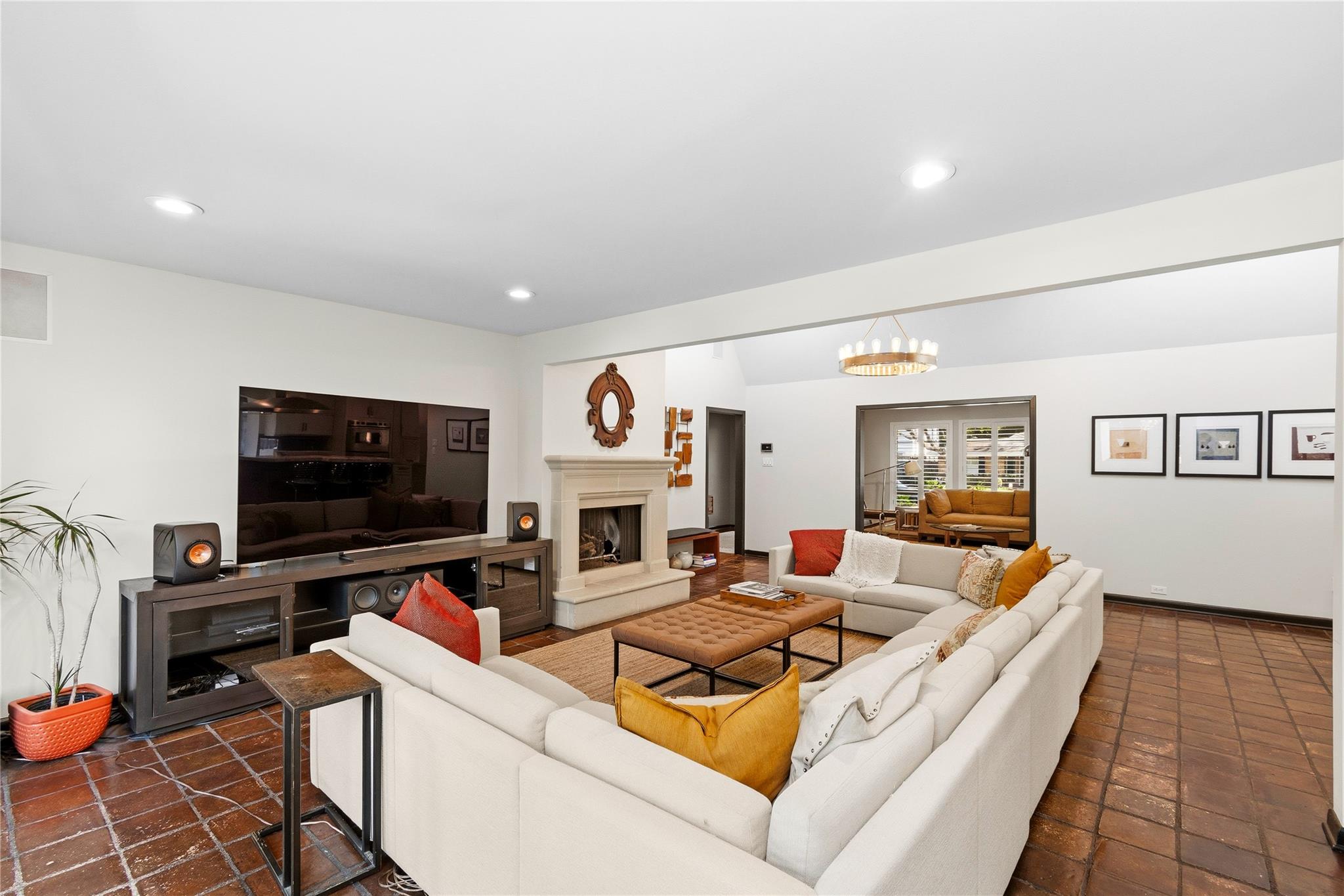 4614 Shetland Lane