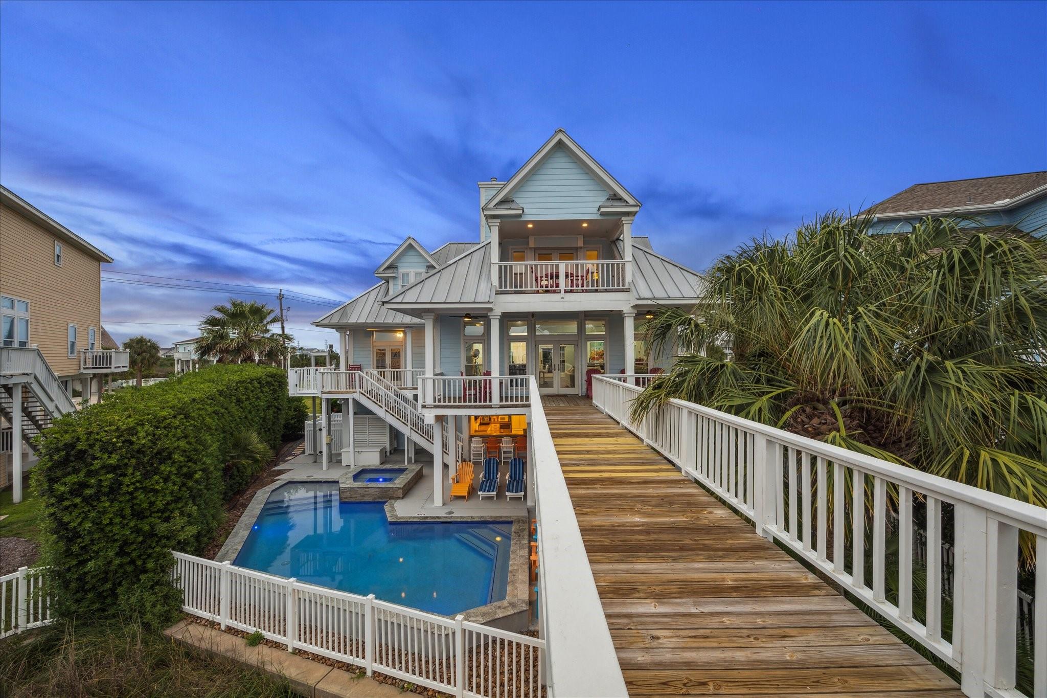 13839 Windlass Circle