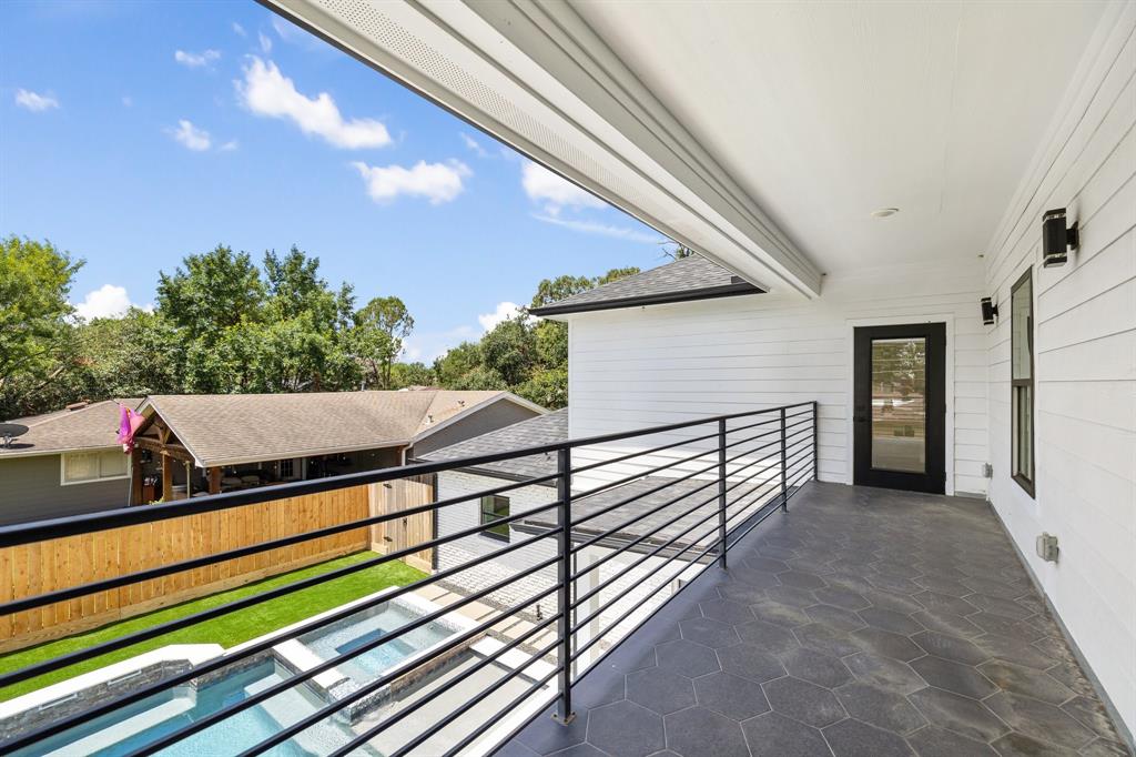 1726 Locksford Street