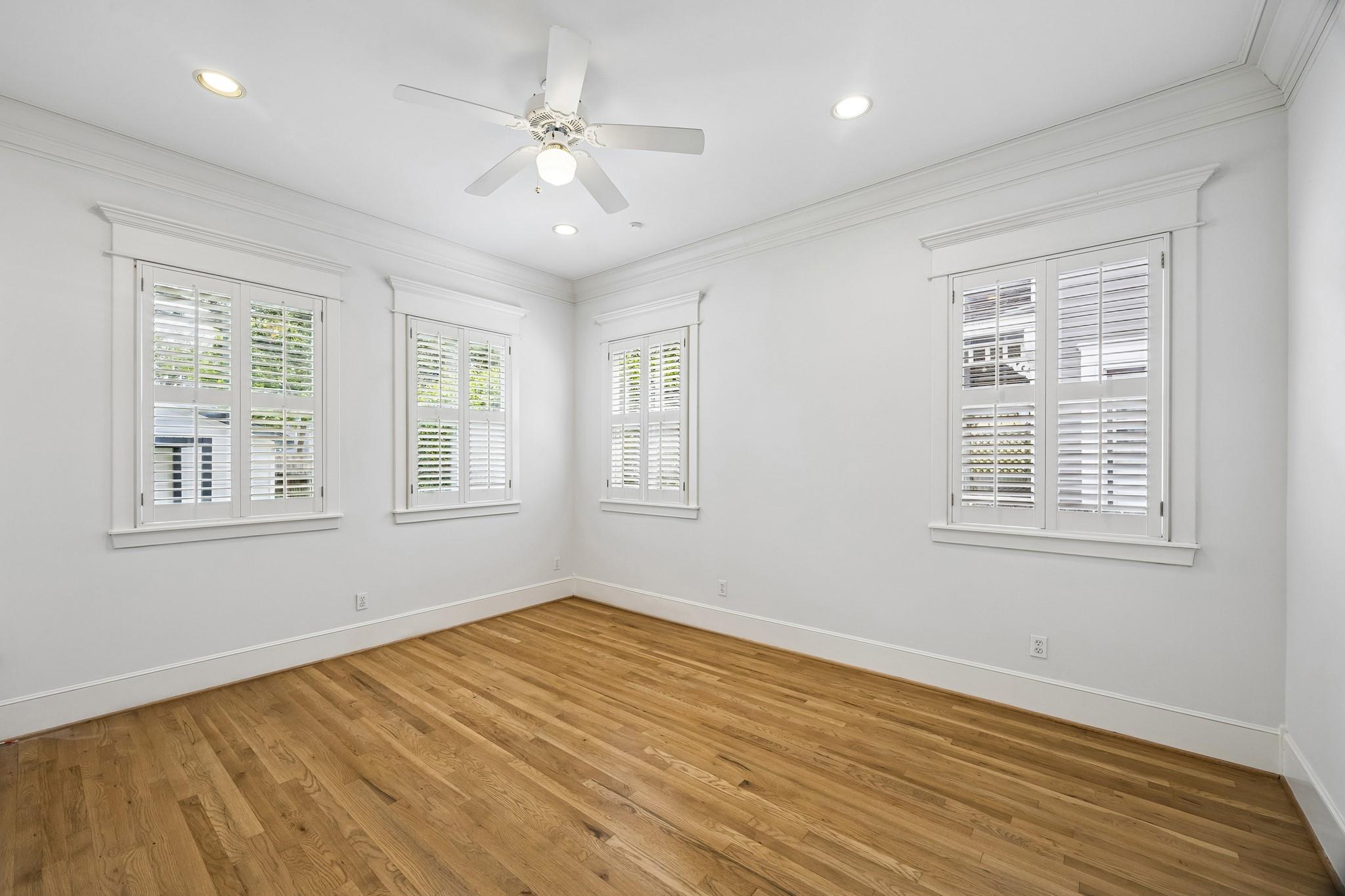 235 W 22nd Street