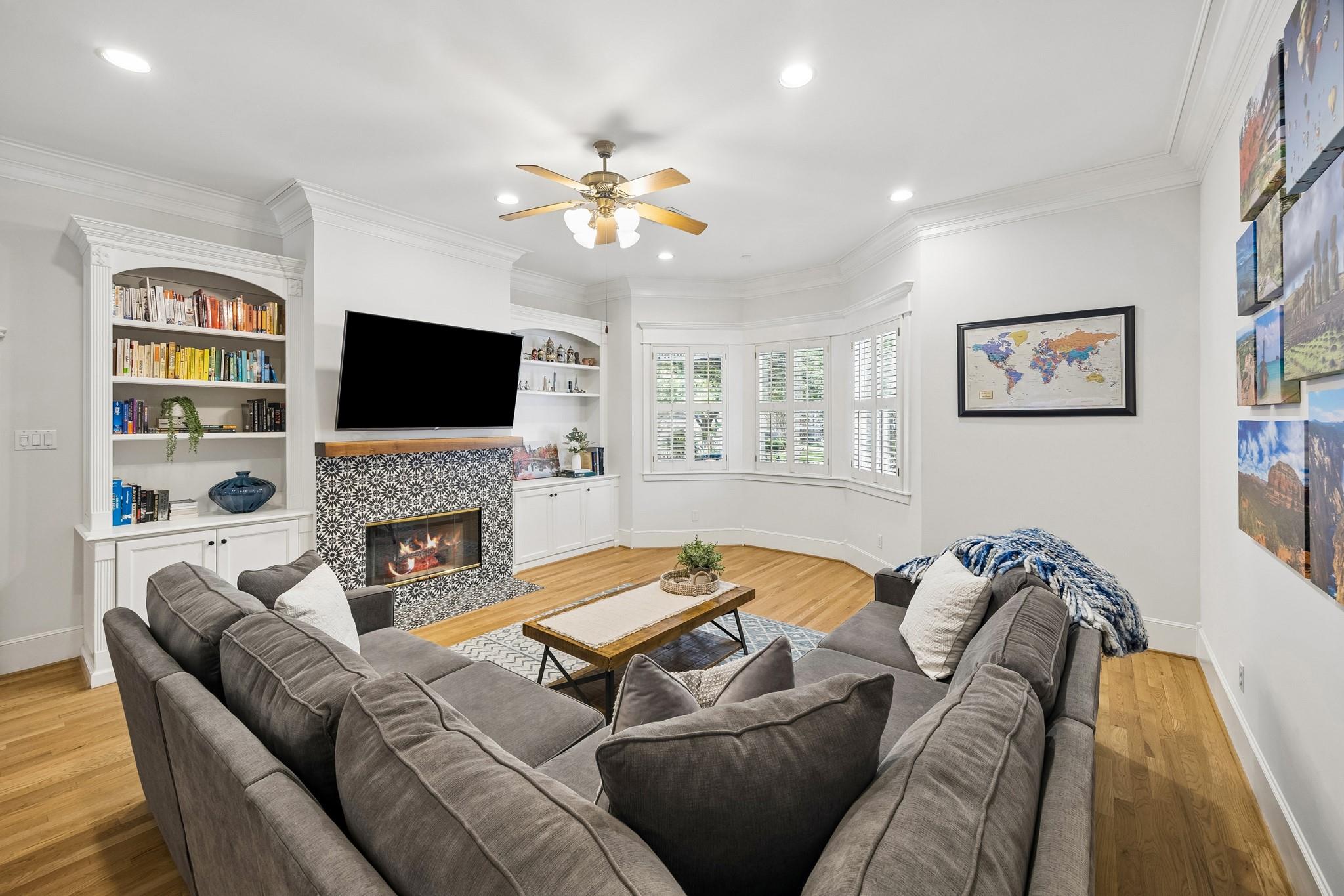 235 W 22nd Street