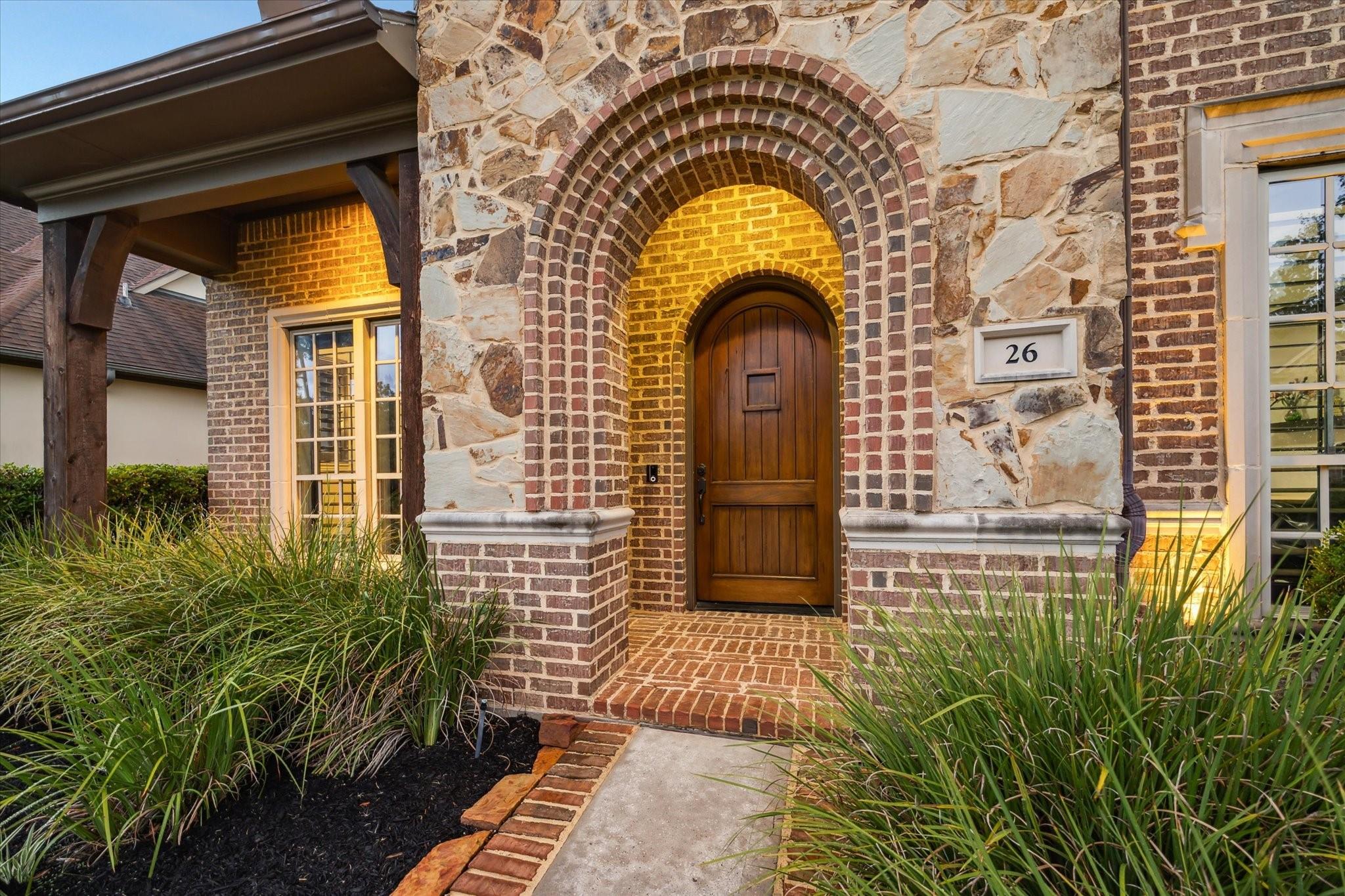 26 Mohawk Path Place