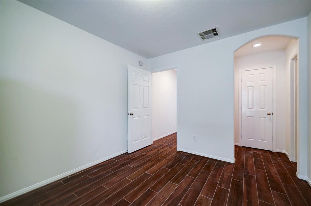 5934 Wildbriar Lane