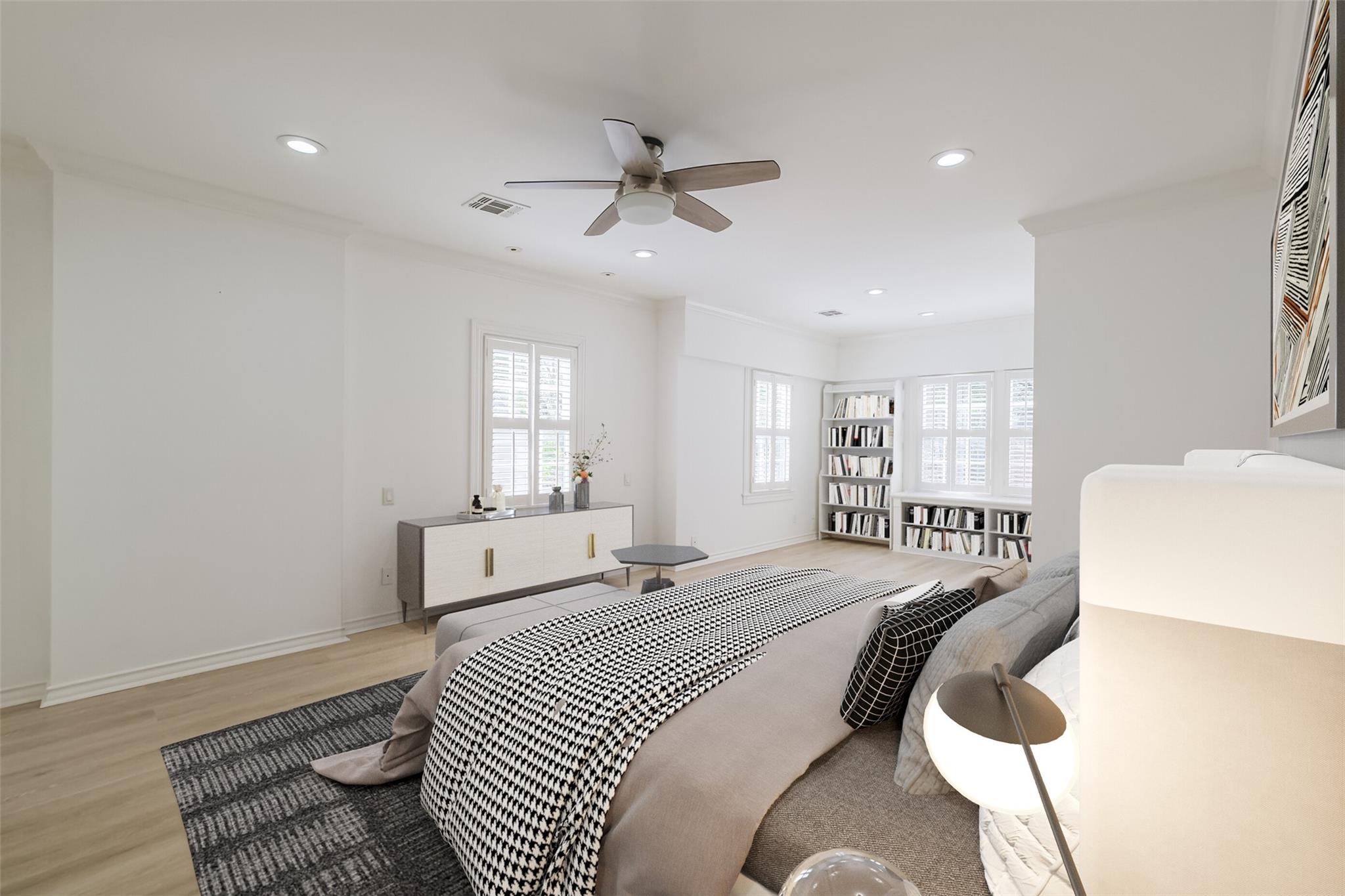 2201 Maroneal Street