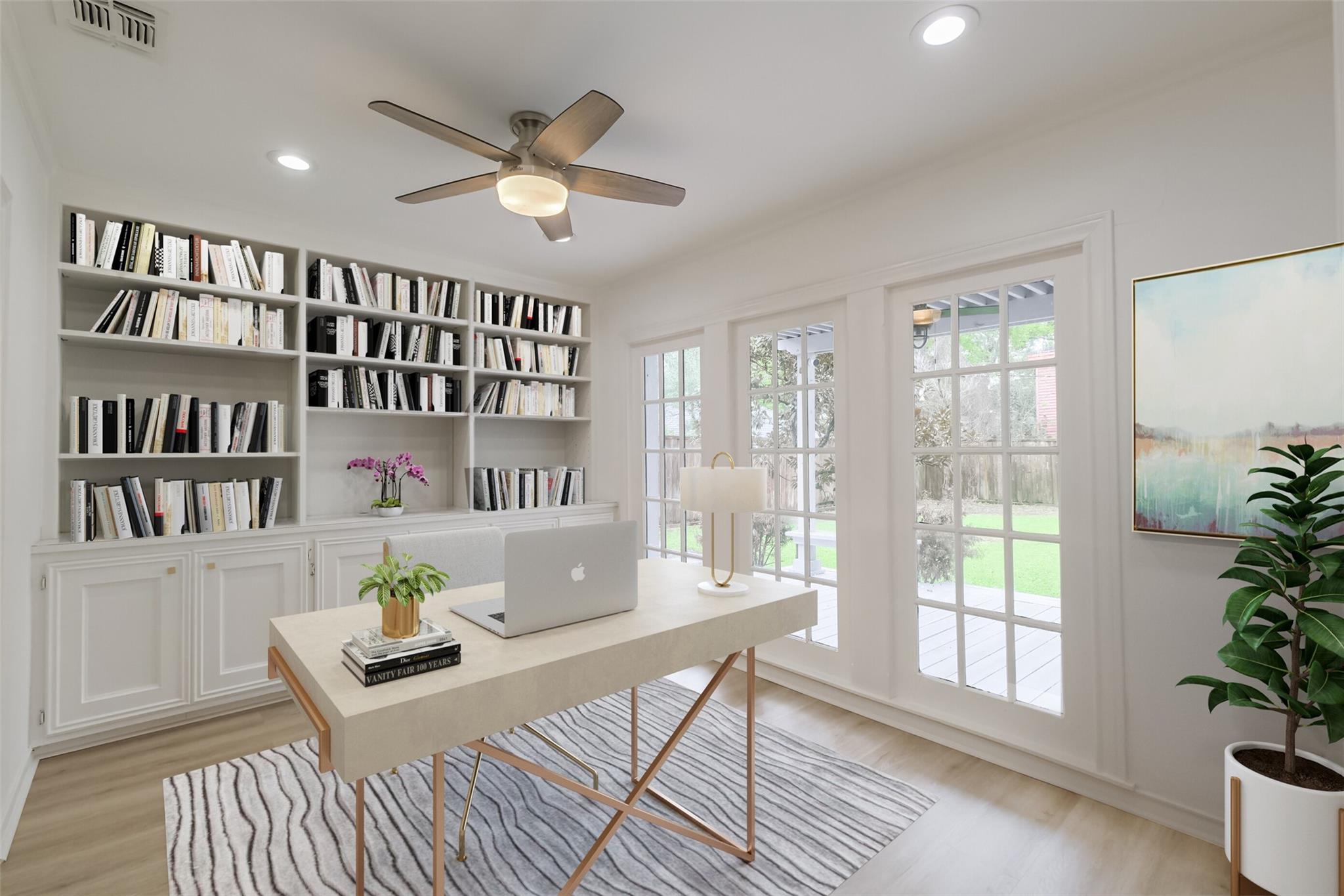 2201 Maroneal Street