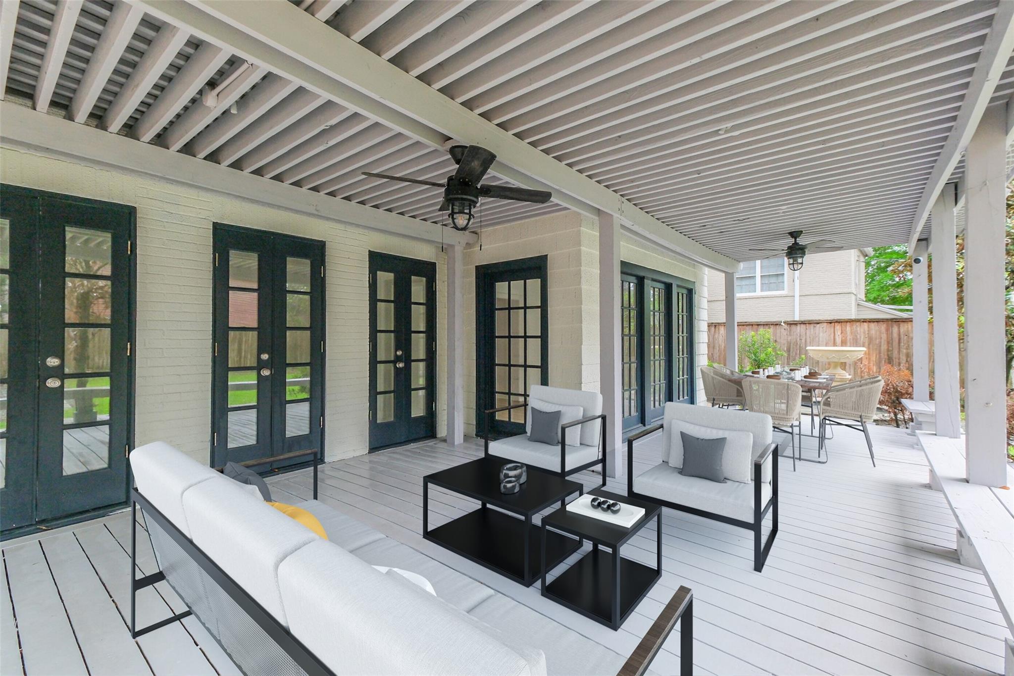 2201 Maroneal Street