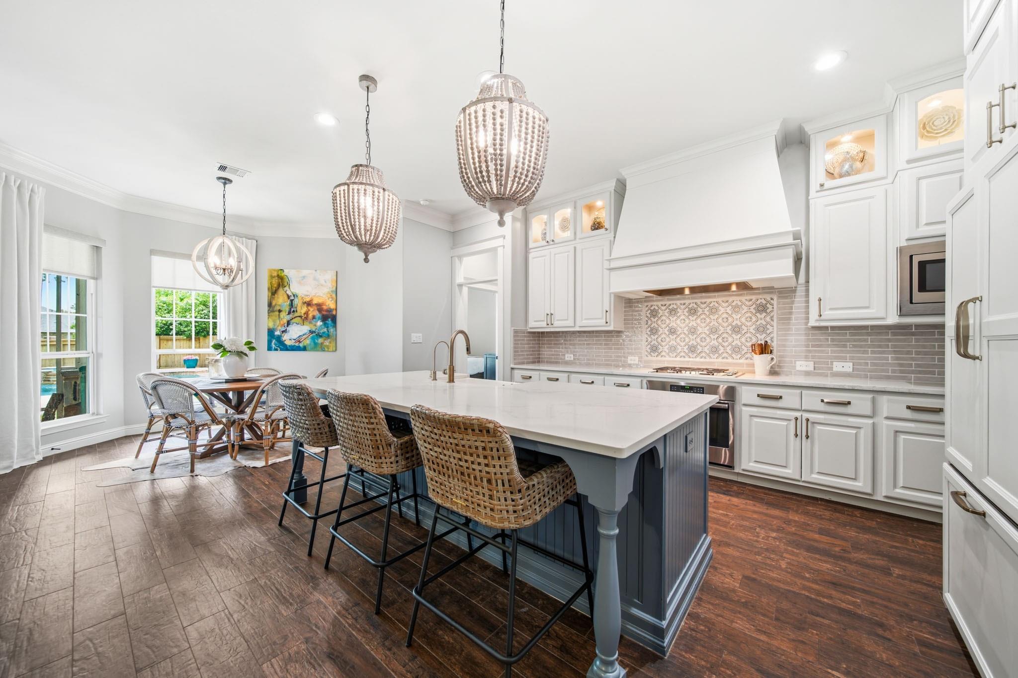 3 Misty Crest Dr