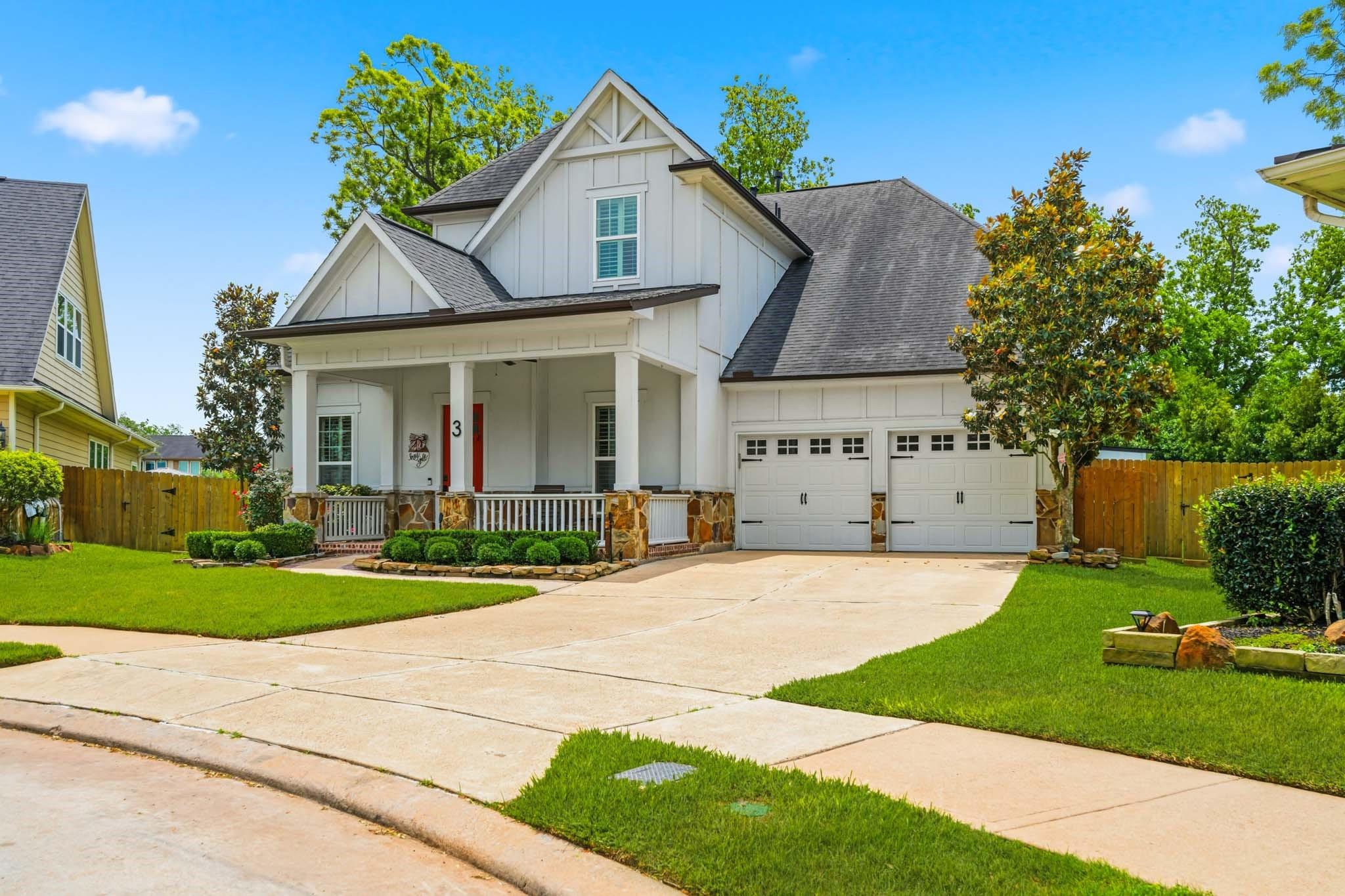 3 Misty Crest Dr