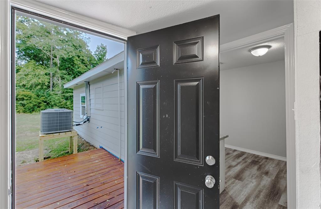 22285 Warwick Glen Drive