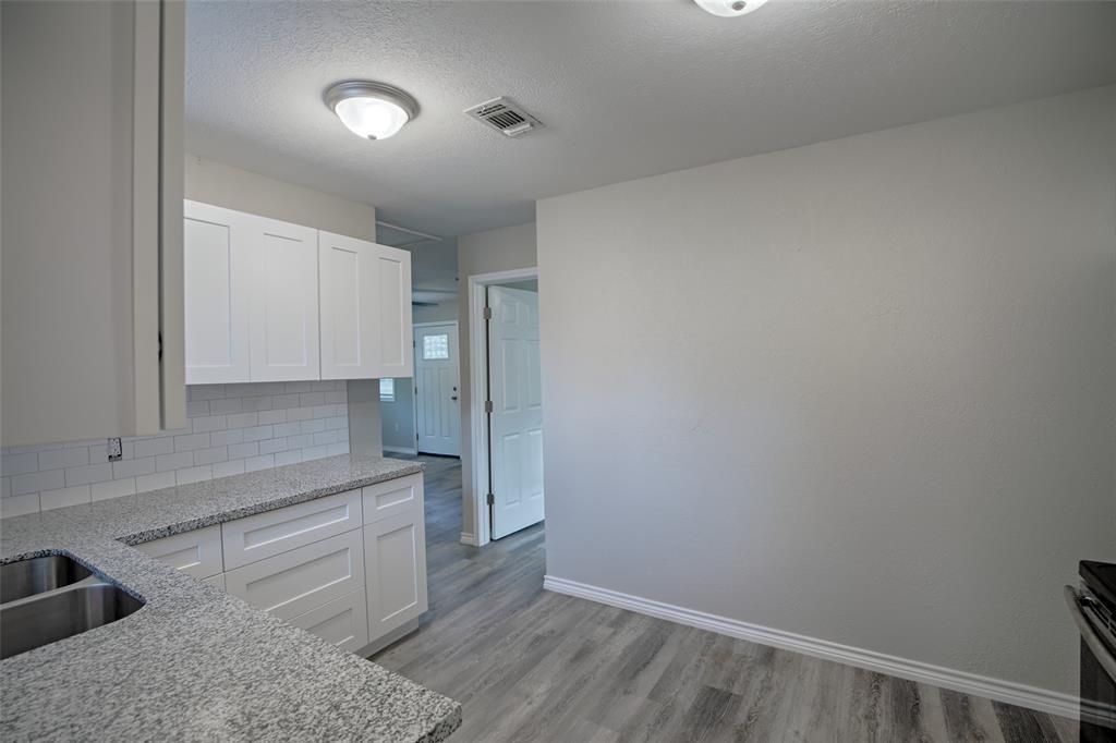 22285 Warwick Glen Drive