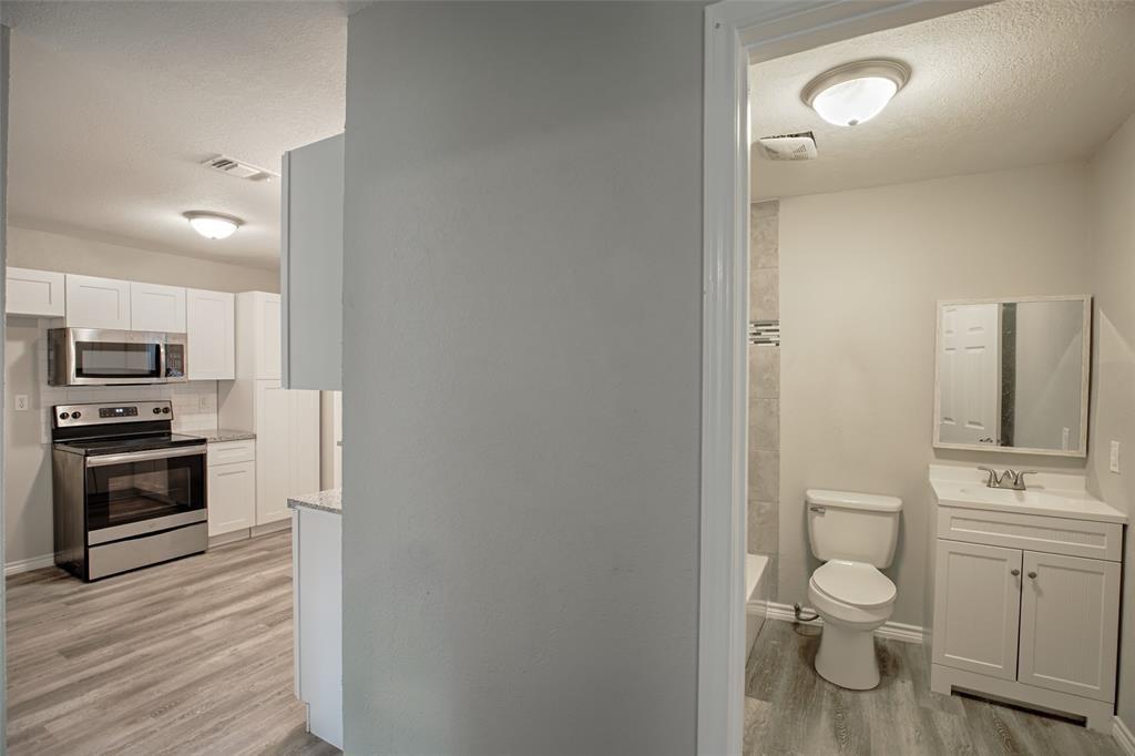22285 Warwick Glen Drive