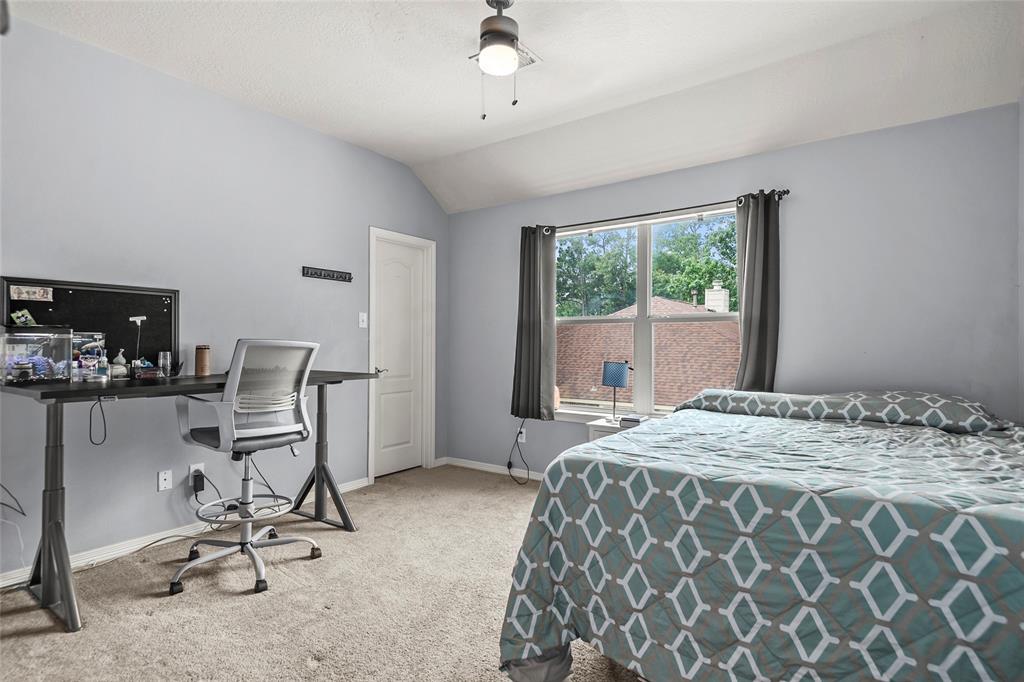 25111 Giltspur Way