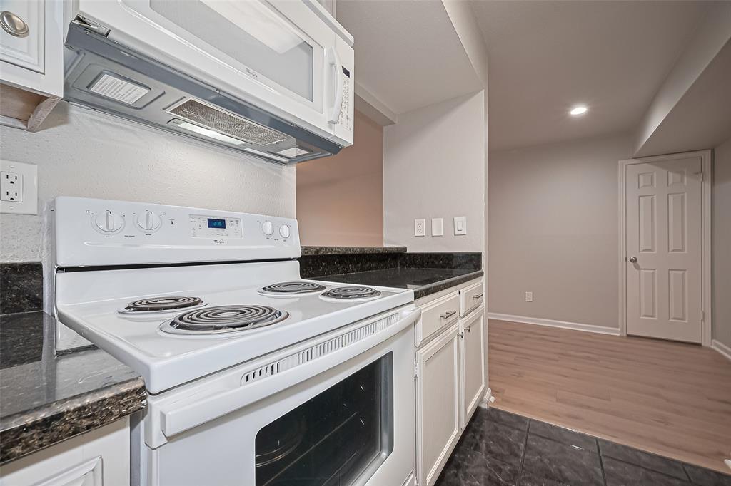 4200 Watson Street # 303