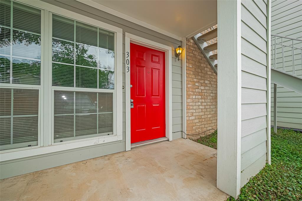 4200 Watson Street # 303