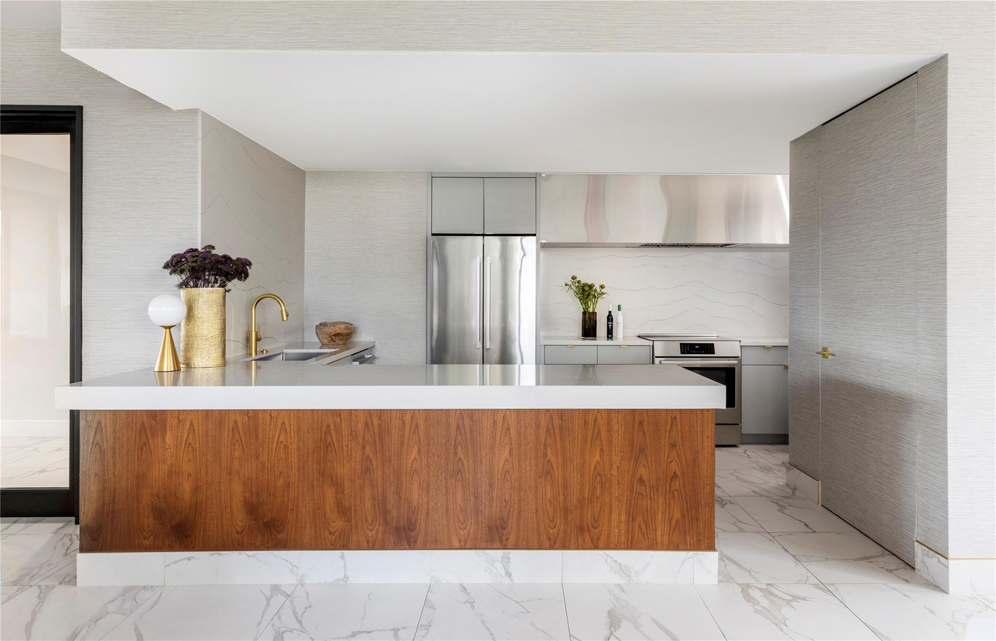 1111 Hermann Drive # 28D