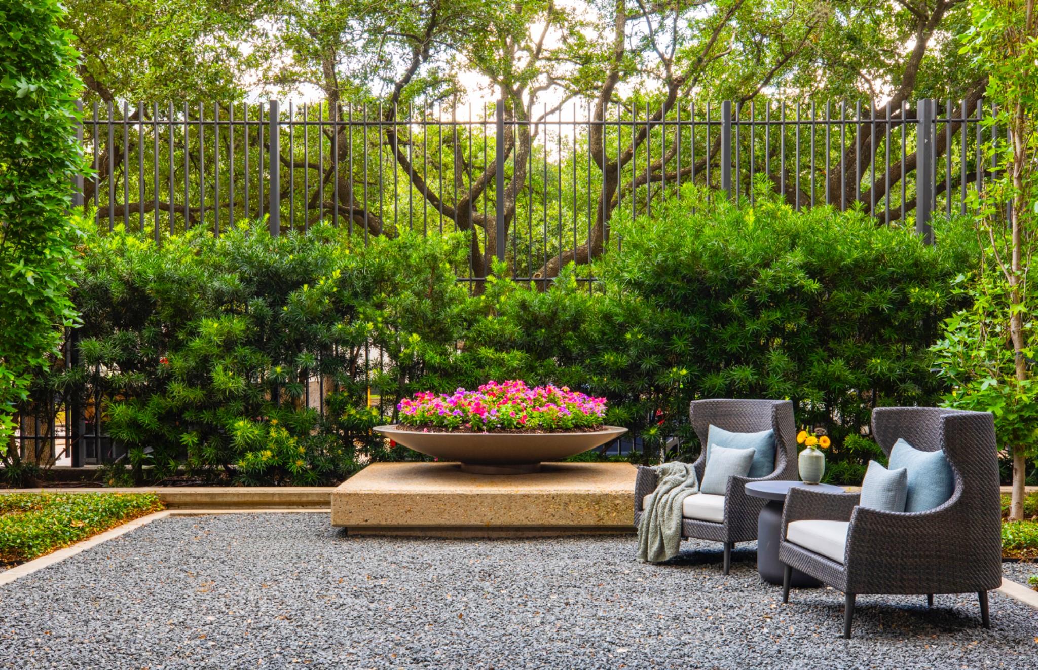 1111 Hermann Drive # 28D