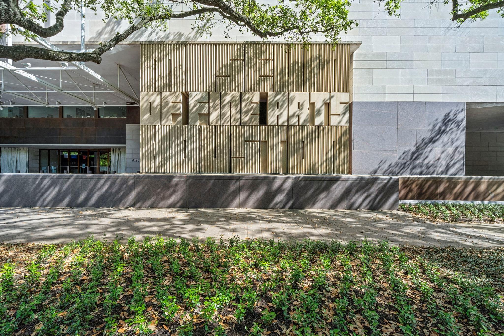 1111 Hermann Drive # 28D