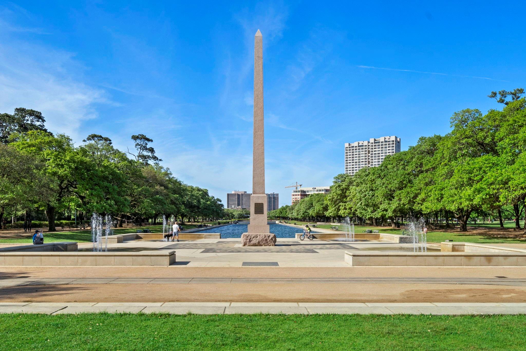 1111 Hermann Drive # 28D