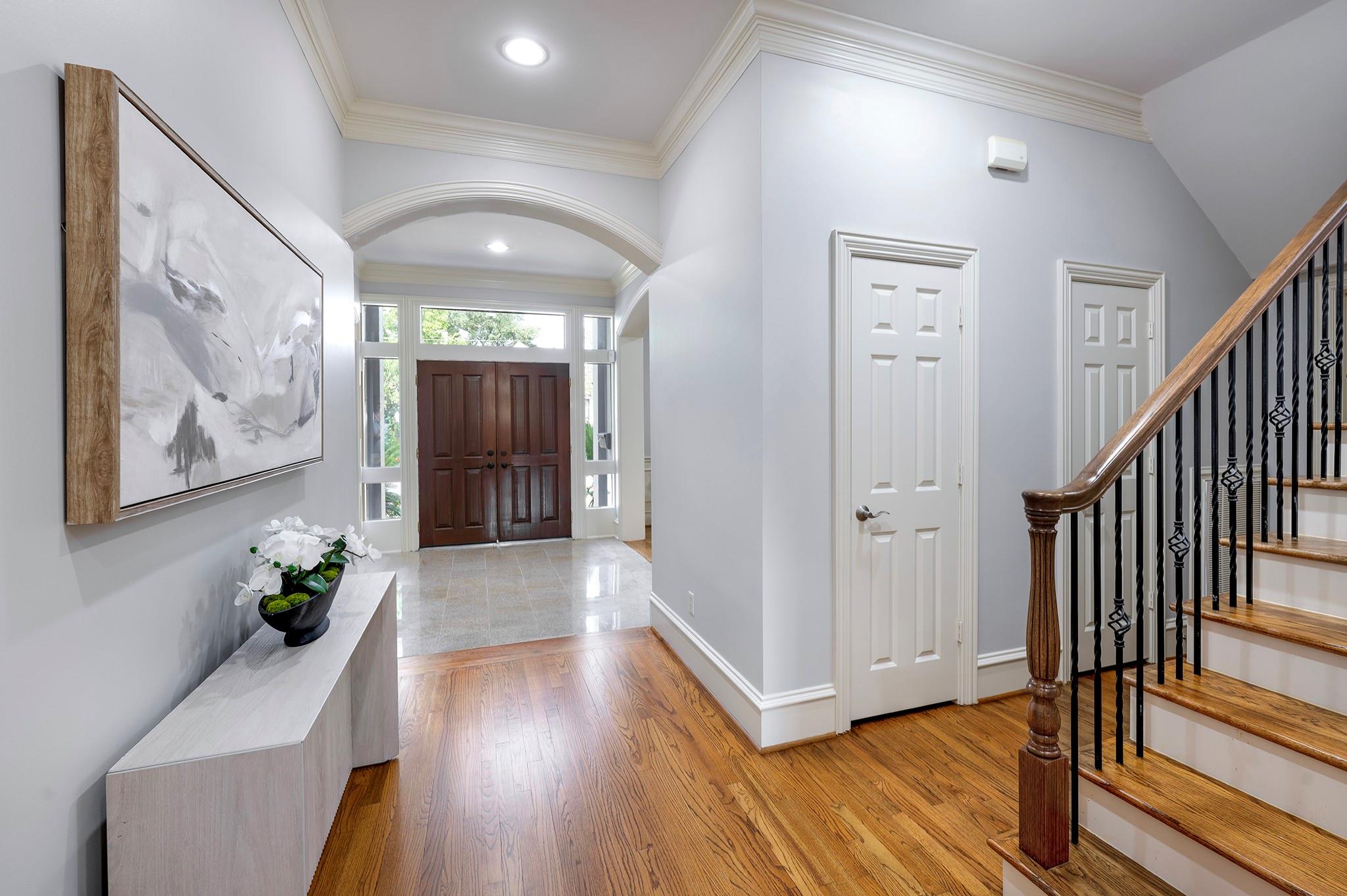 5519 Newcastle Street