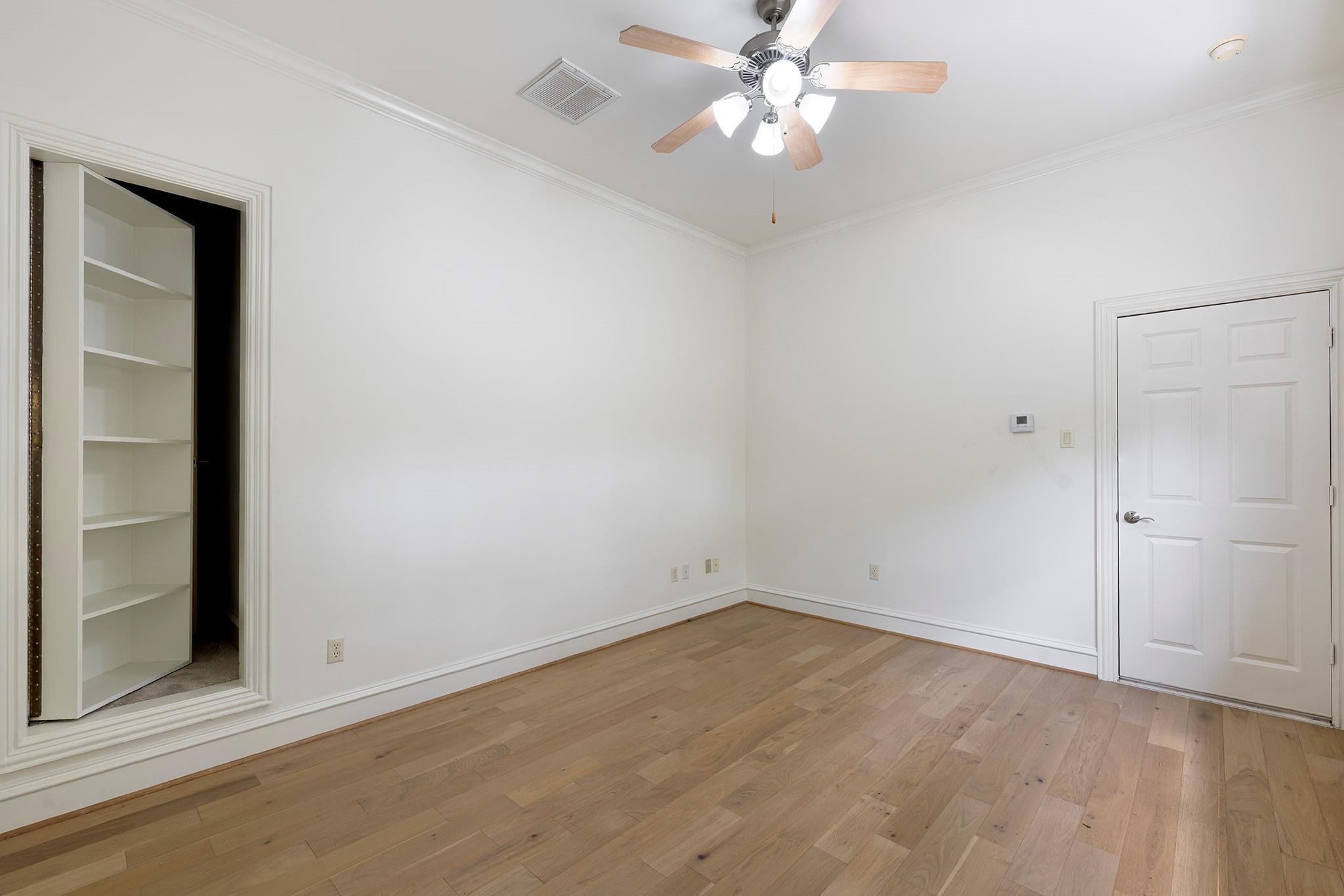 5519 Newcastle Street