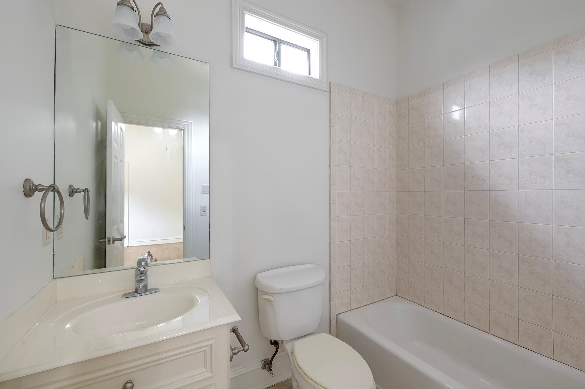 5519 Newcastle Street