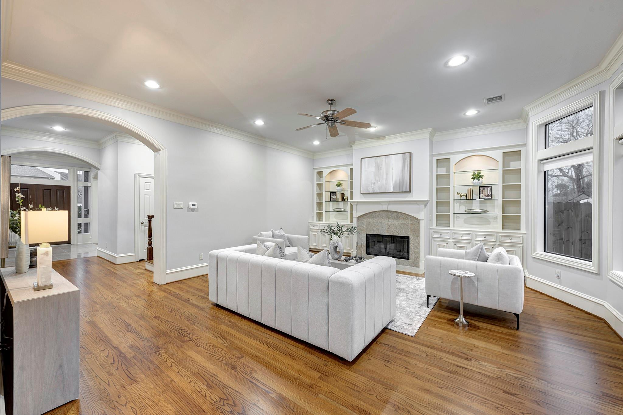 5519 Newcastle Street