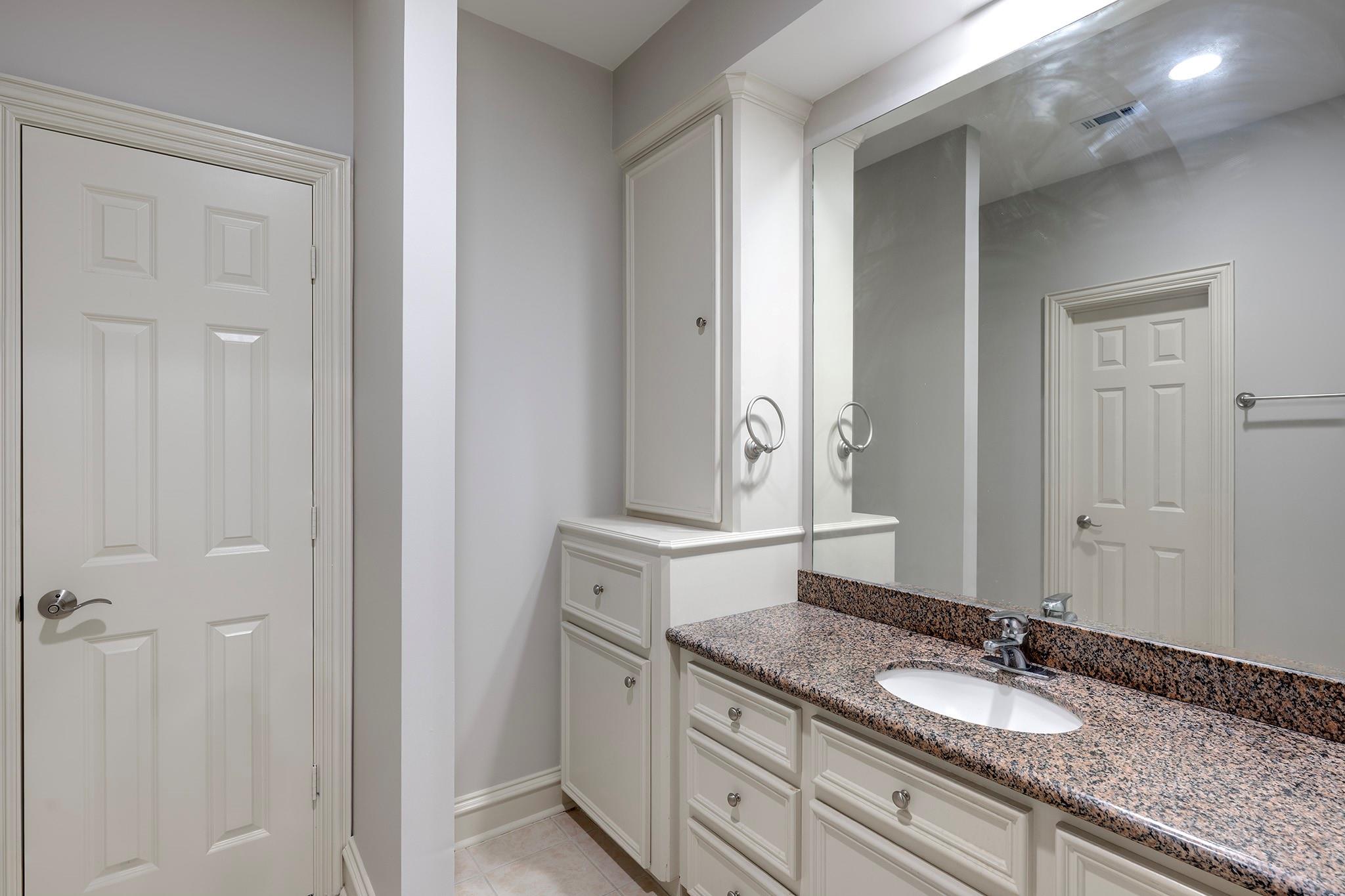 5519 Newcastle Street