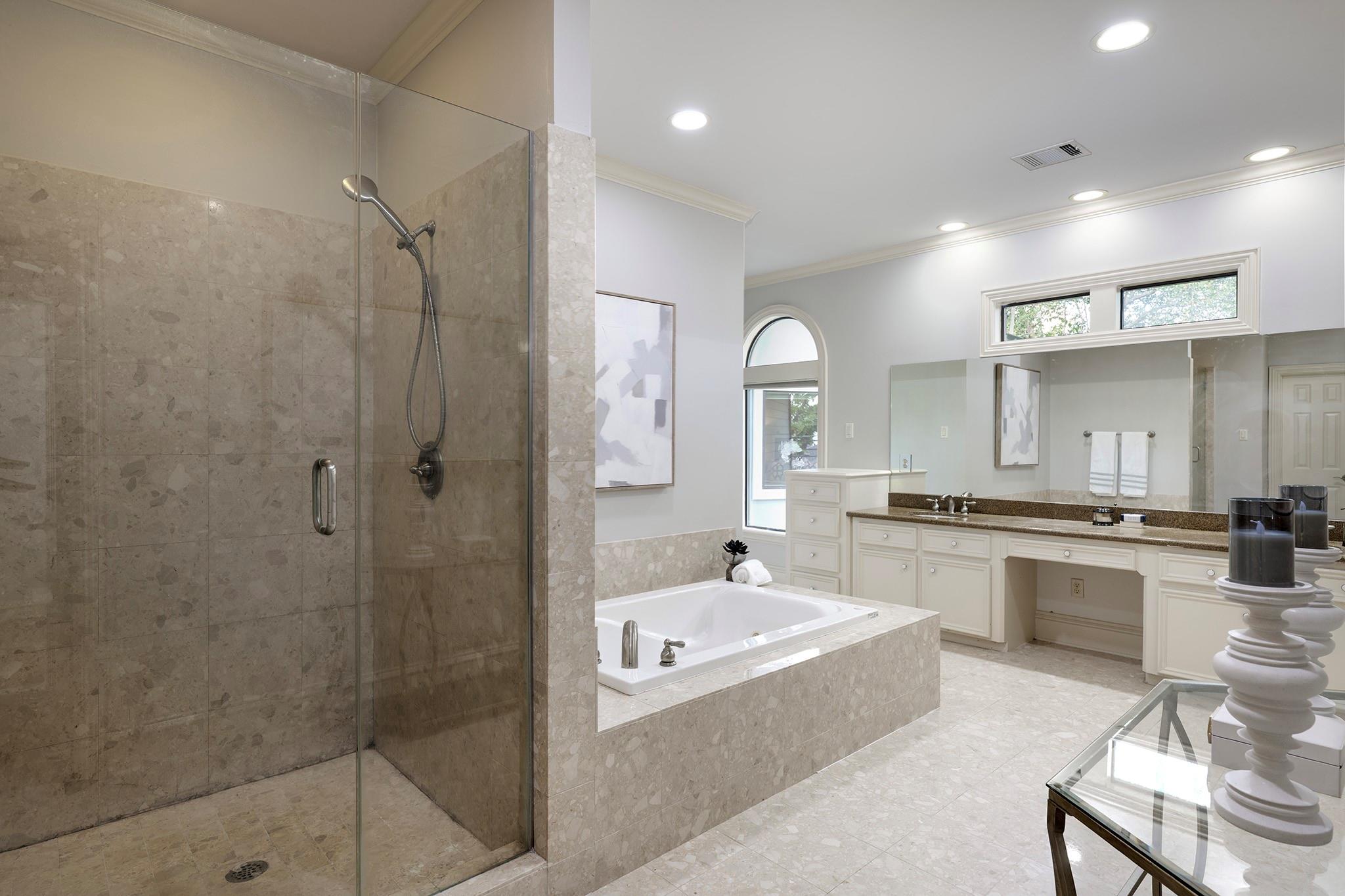 5519 Newcastle Street