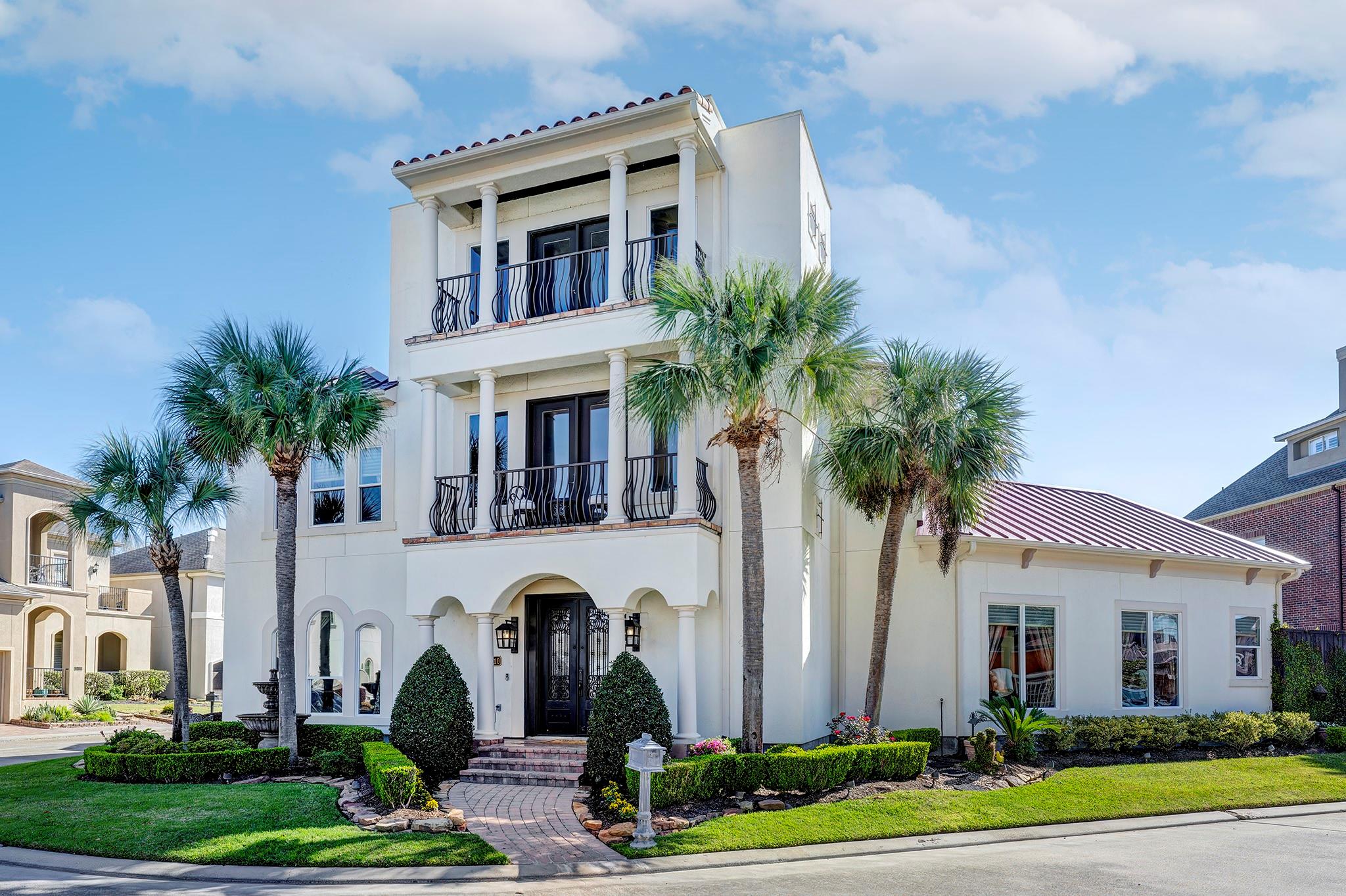 1410 Oceanside Lane