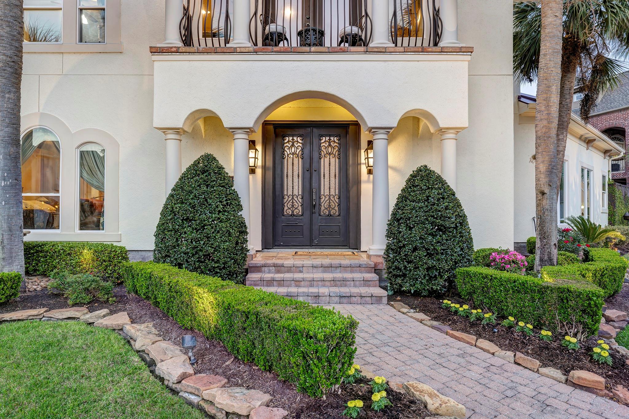 1410 Oceanside Lane