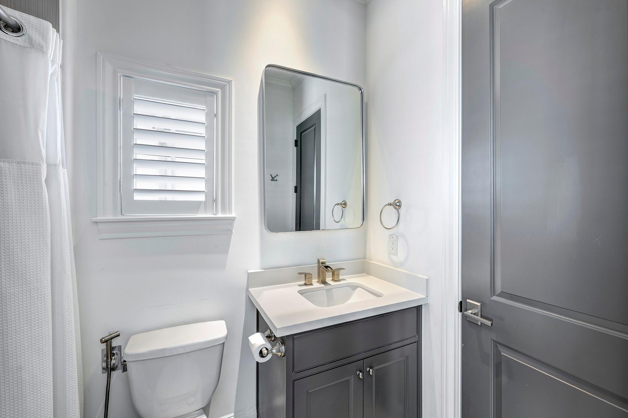 6826 Bellgreen Drive