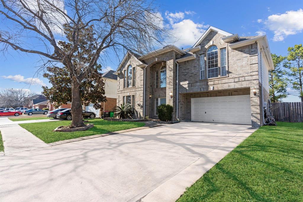 2723 Autumn Springs Lane