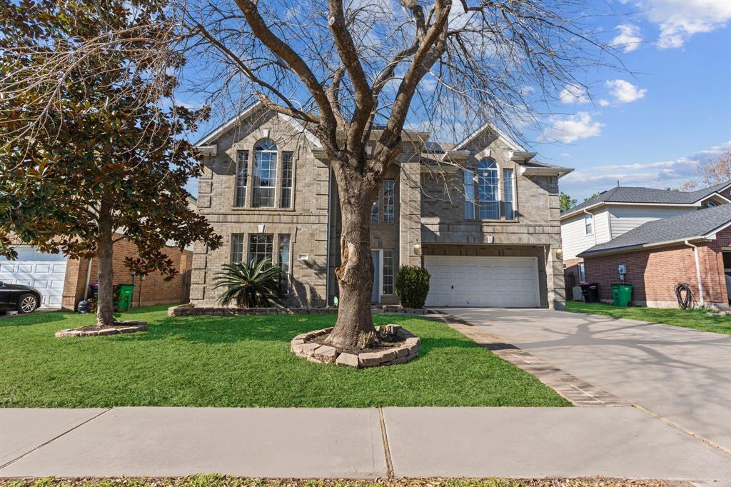 2723 Autumn Springs Lane