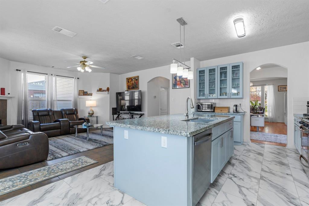 2723 Autumn Springs Lane