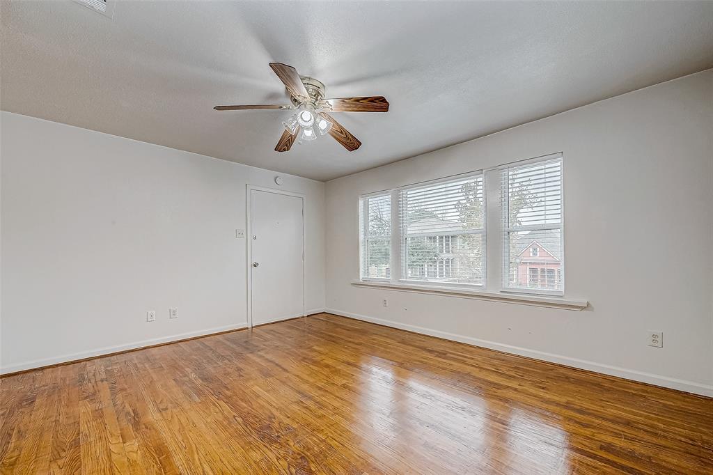 609 Cortlandt Street # 4
