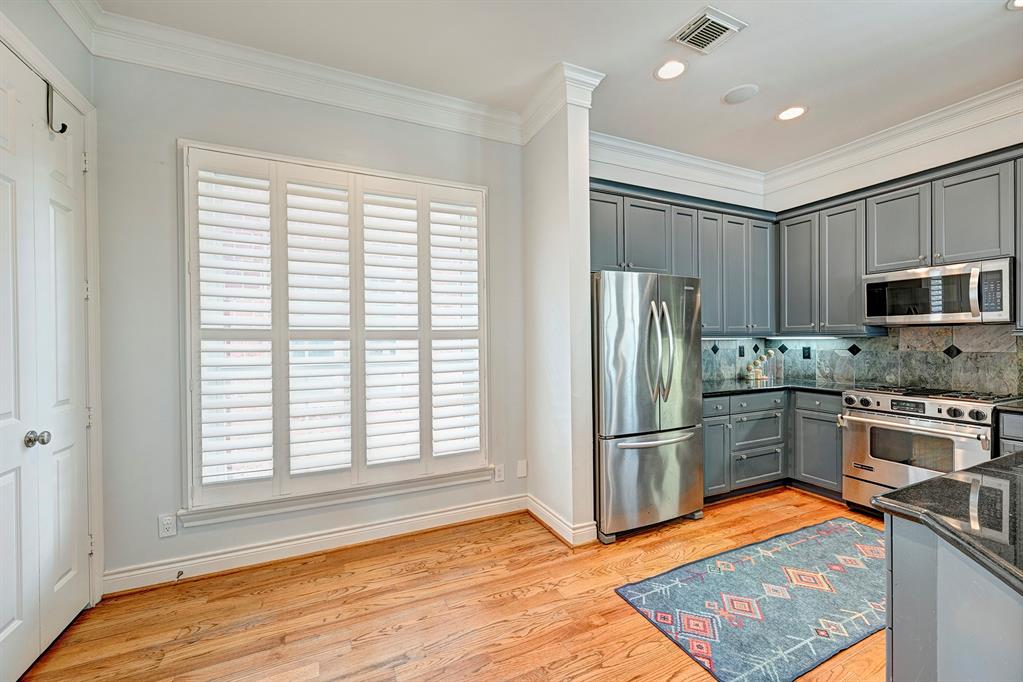1902 Greenwich Terrace Drive