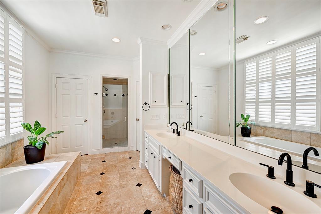 1902 Greenwich Terrace Drive