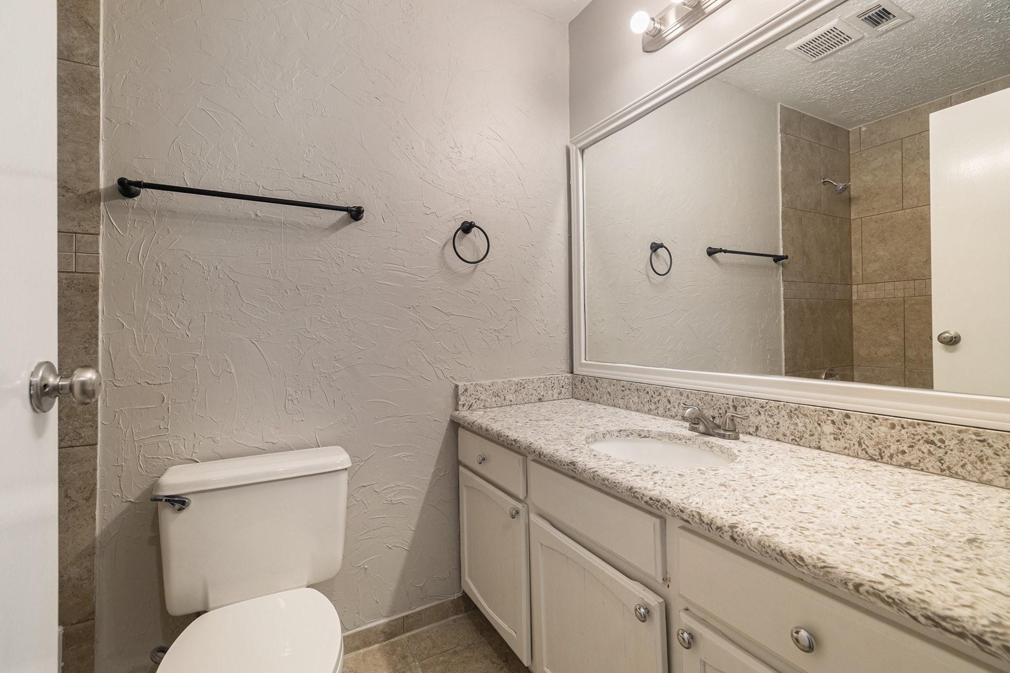 11915 S Red Cedar Circle