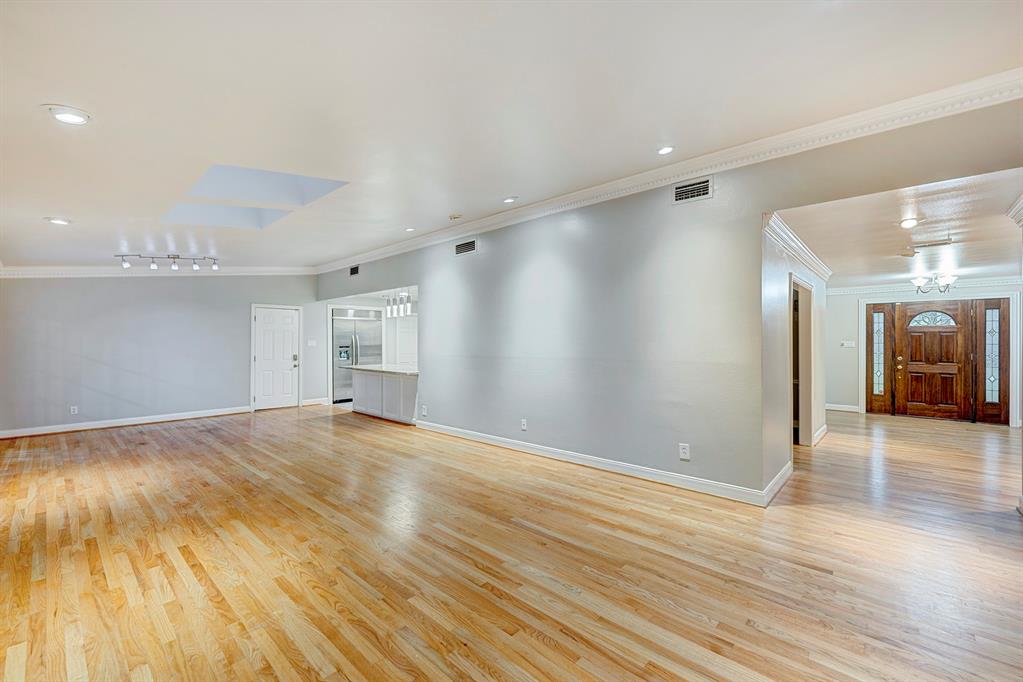 11511 Echo Hollow Street