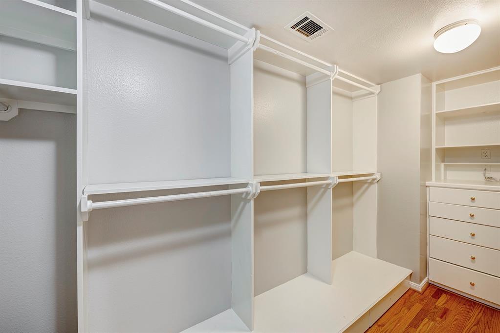 11511 Echo Hollow Street