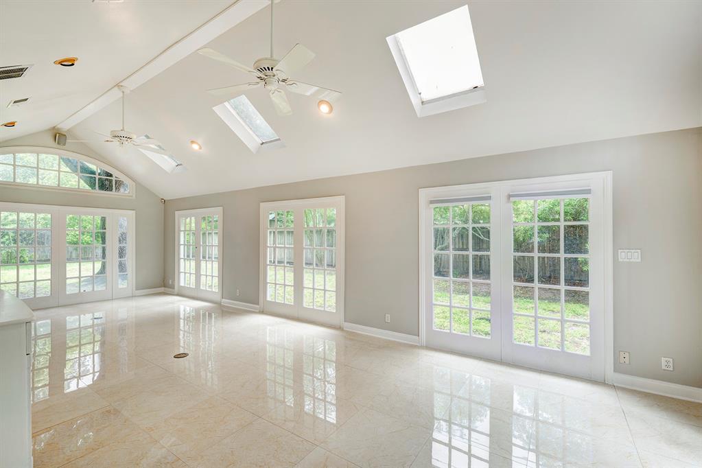 11511 Echo Hollow Street