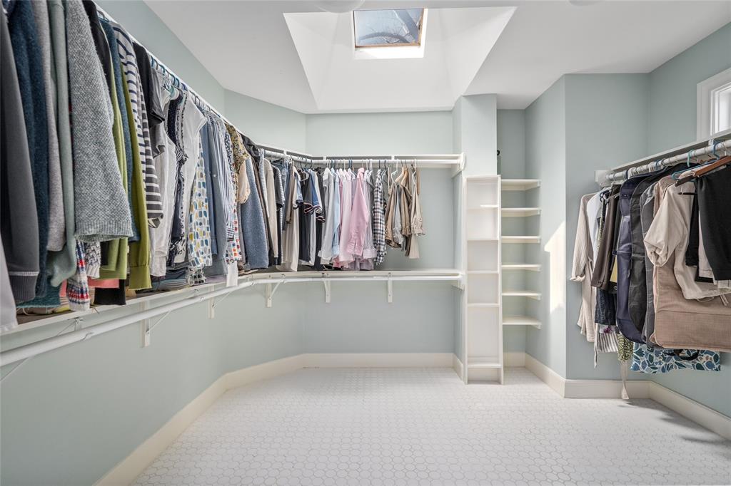 2430 Swift Boulevard