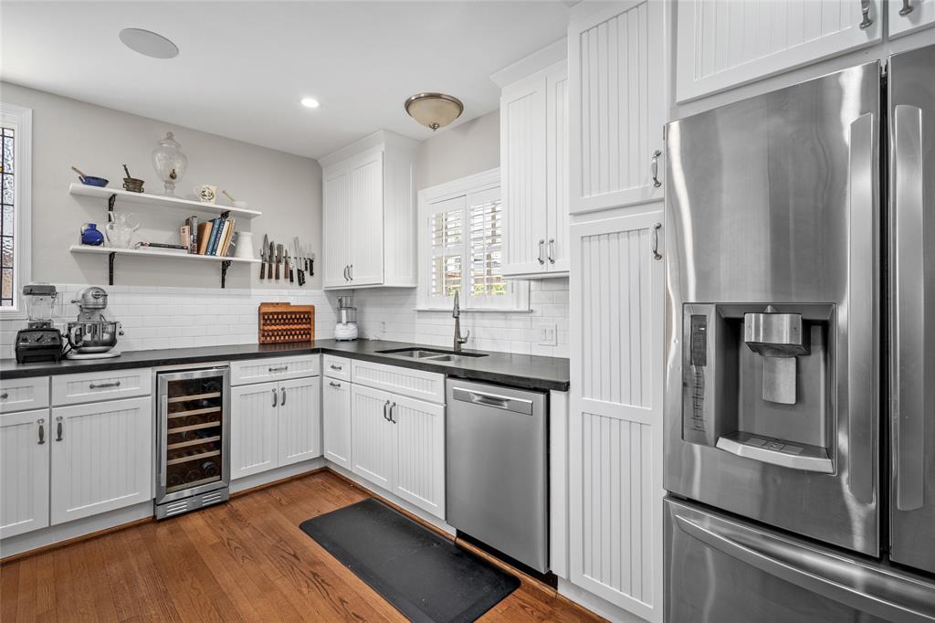 2430 Swift Boulevard