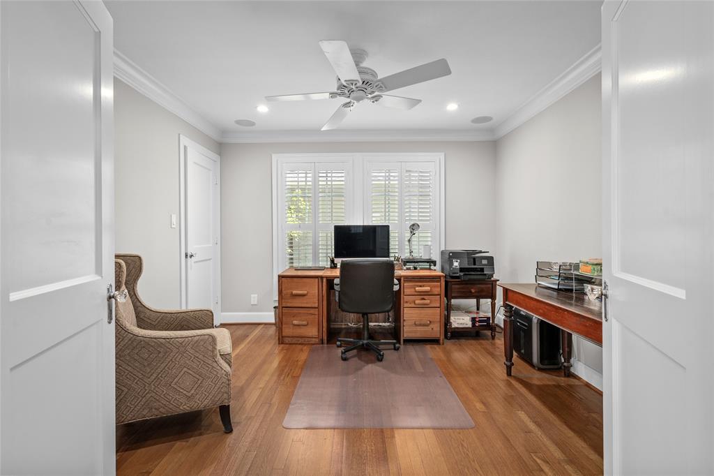 2430 Swift Boulevard