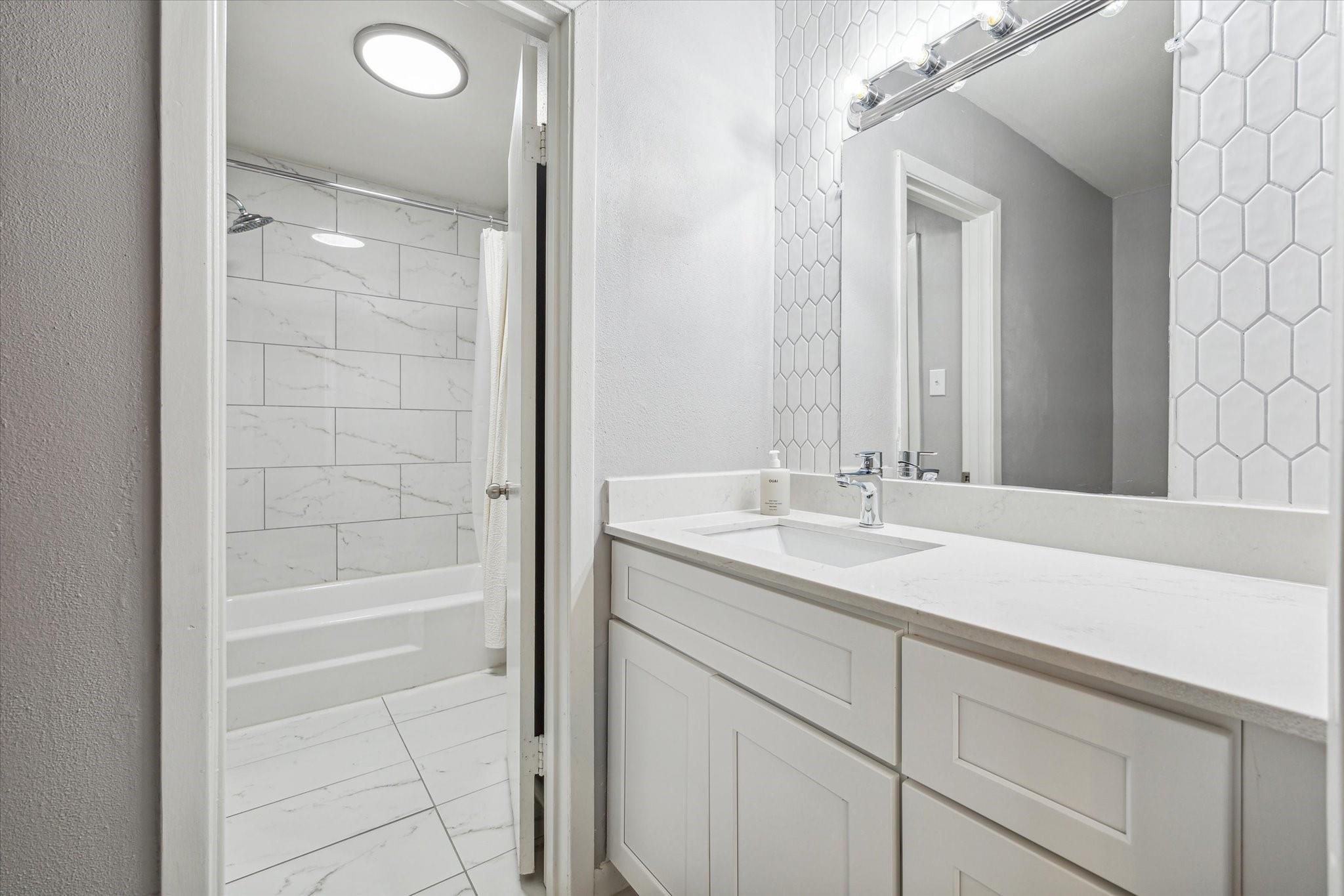 8211 Kingsbrook Road # 205