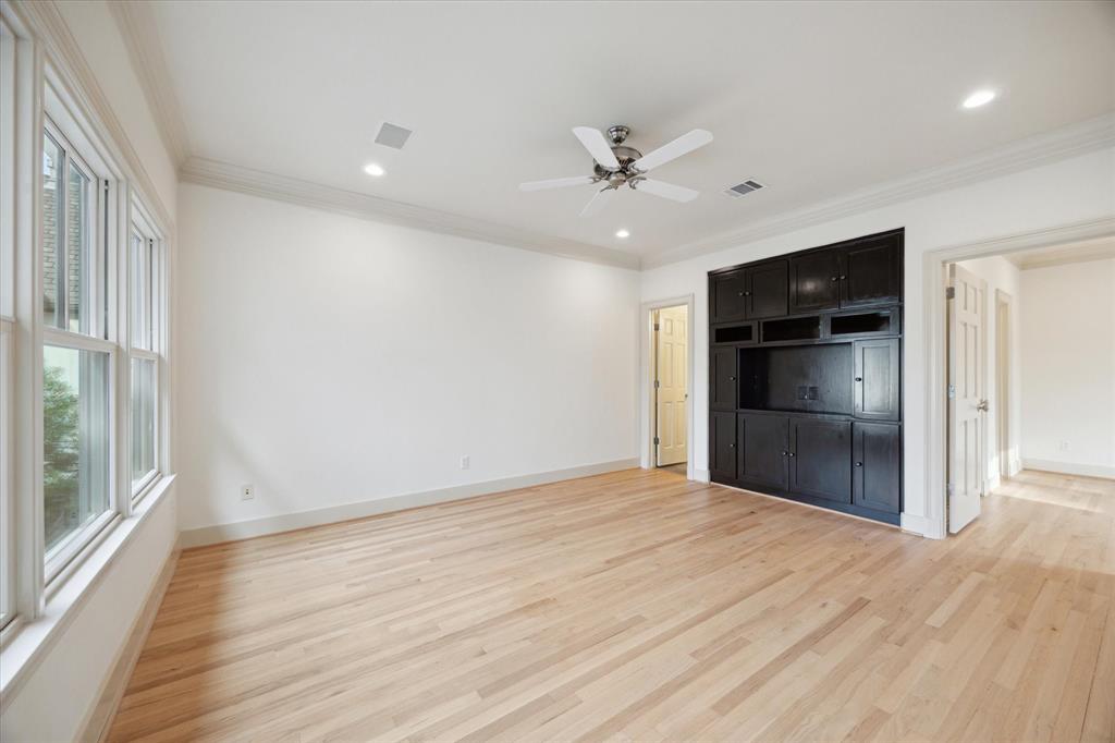 3707 Jardin Street