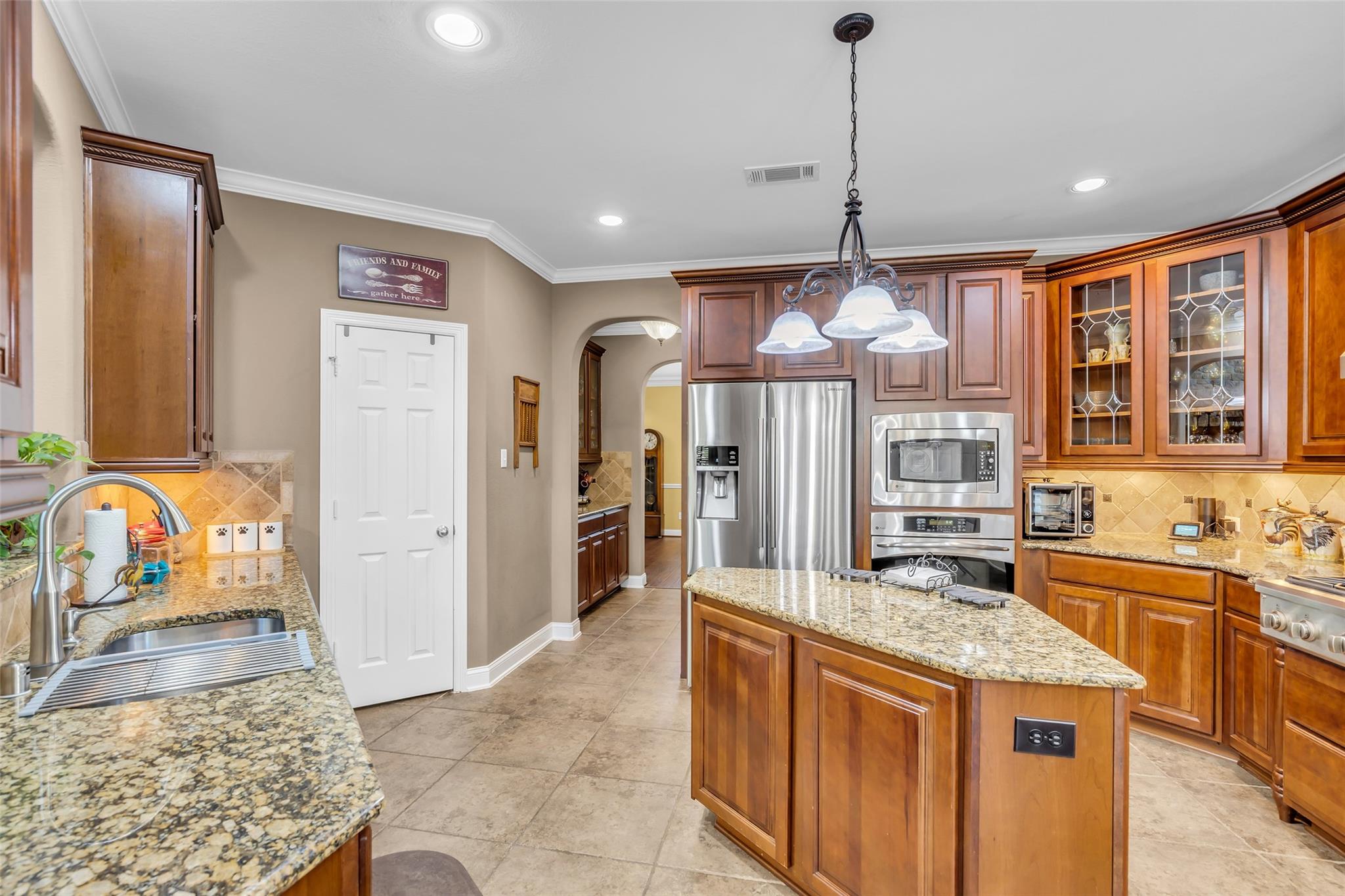 3317 Sussex Way